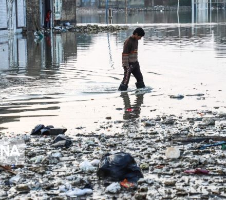 نشست بررسی مشکلات شهرستان کارون در استانداری خوزستان